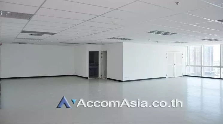 9  Office Space For Rent in Pattanakarn ,Bangkok ARL Ramkhamhaeng at UM Tower AA11805